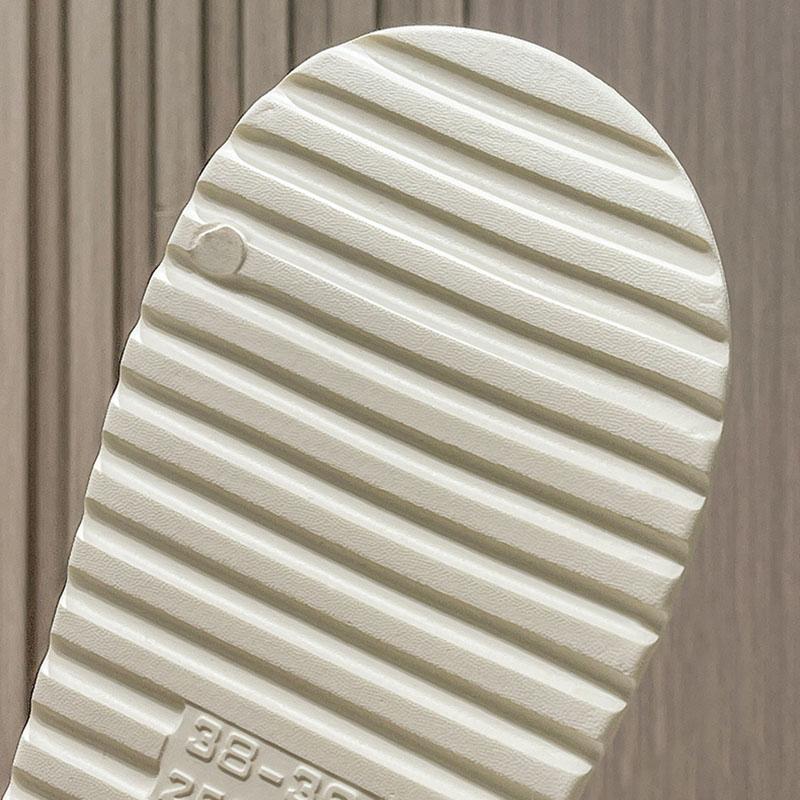 Cute Slippers Men Summer Cartoon Rabbit Home Couple Slippers Bathroom Non-slip Home Sandals Women Summer Outdoor Wear