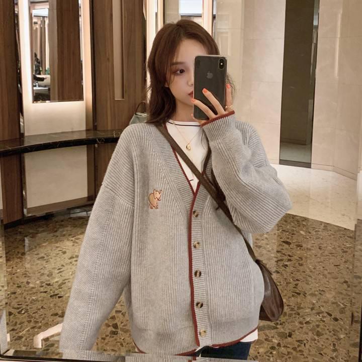 Knitted Cardigan V-neck Winter Clothes Coat Baby Elephant Embroidered Sweater Students