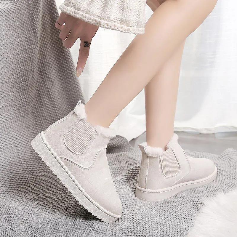 Snow Boots Women's Short Tube One Pedal Thick Bread Shoes Winter Warmth and Velvet All-match Student Non-slip Cotton Shoes