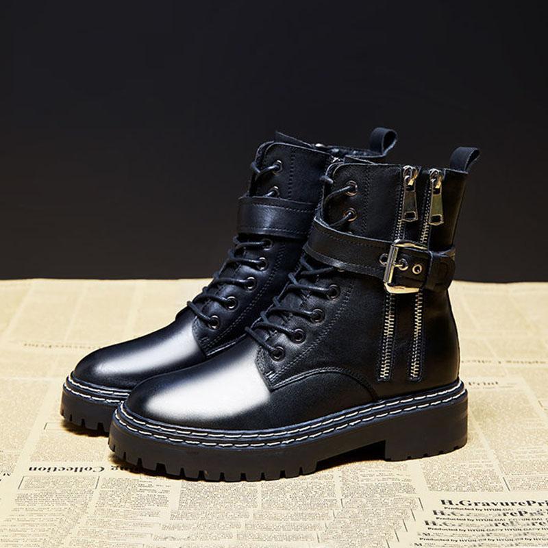 Woman Short Boots Autumn and Winter Warm Boot Thick-soled British Style Martin Boots Plush Boots Leather Velvet Boots