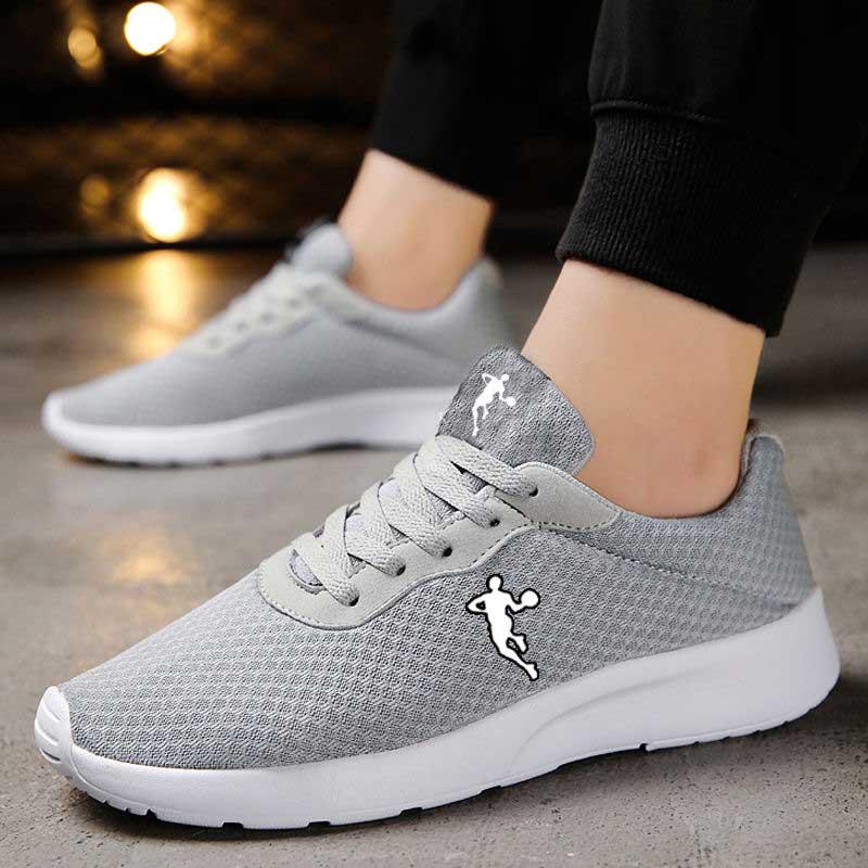 38-45 Men Black Sneakers Wear-resistant Basketball Shoes Breathable Deodorant Outdoor Running Shoes