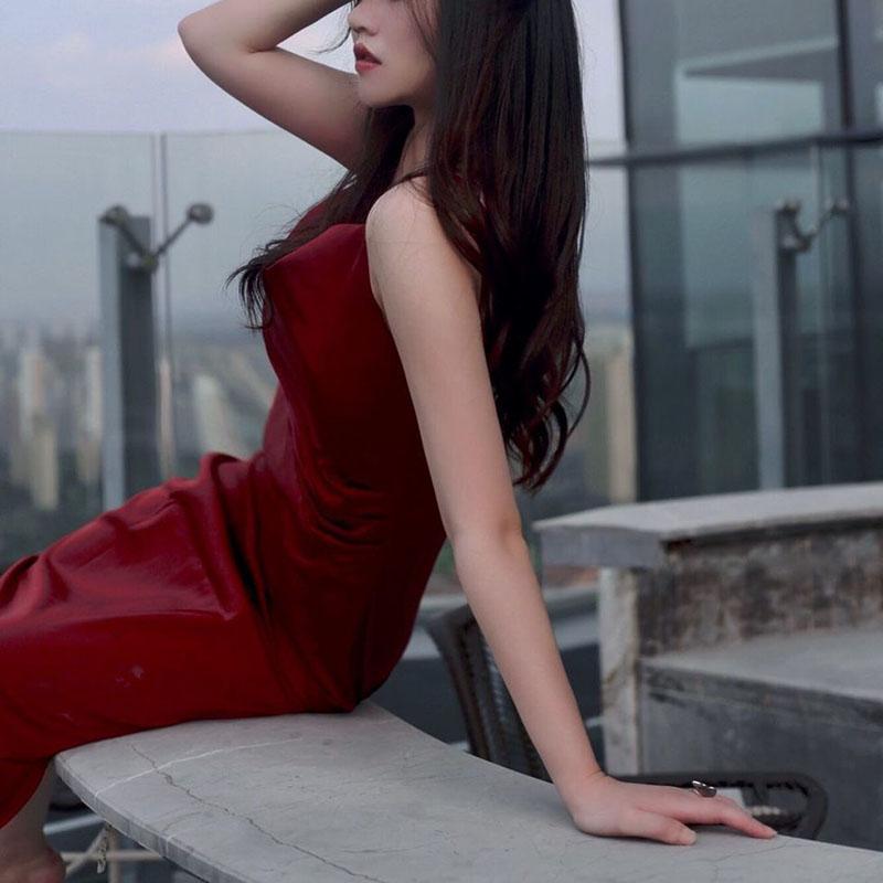 Spring Autumn Bottoming Skirt Retro Acetate Silk Satin Red Suspender Dress Waist Thin Temperament Wild Long Skirt