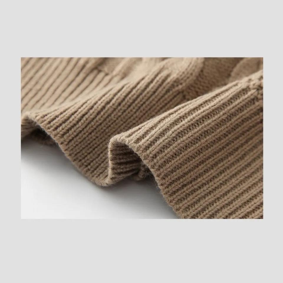 The New Japanese Autumn and Winter Retro College Style Bear Color Matching Sweater for Men and Women Students Couples Knit Sweater Jacket Men