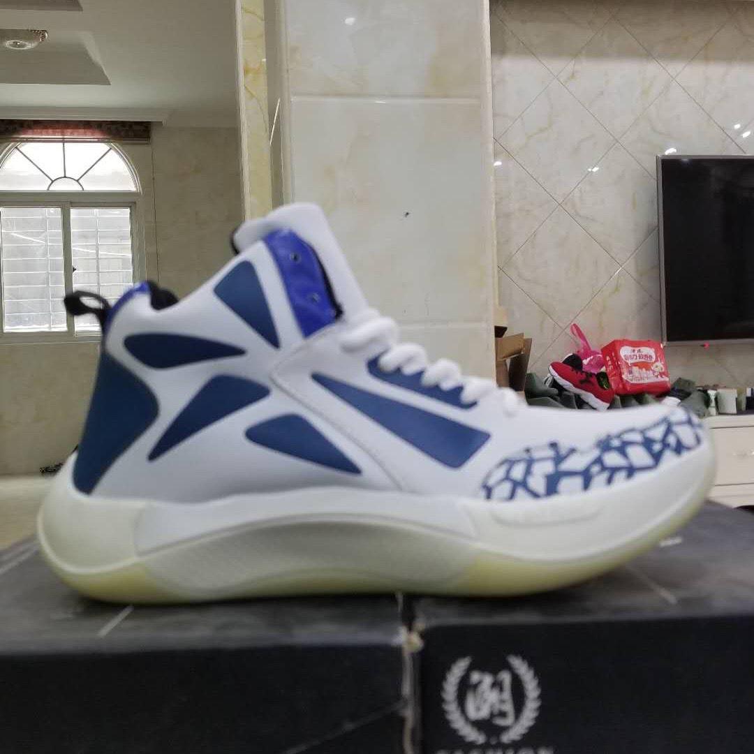 Basketball Shoes Men High-top Sport Cushioning Athletic Mens Shoes Comfortable Basketball Sneakers
