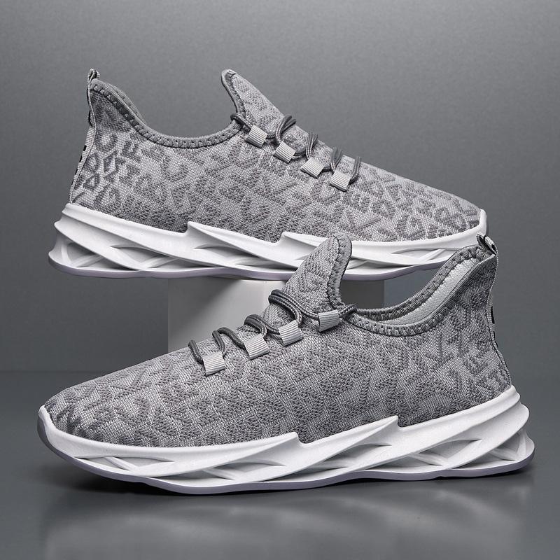 Men's Low Top Sneakers Men's Casual Shoes Trendy All-match Running Shoes Clearance Booth
