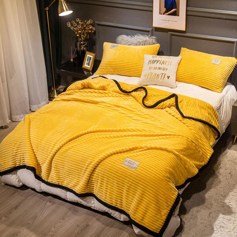 Blanket Thick Coral Fleece Blanket Winter Blanket Quilt Flannel Warm Sheets Office Nap Blanket Bedspread Blanket Floral Modern Blanket for Couch