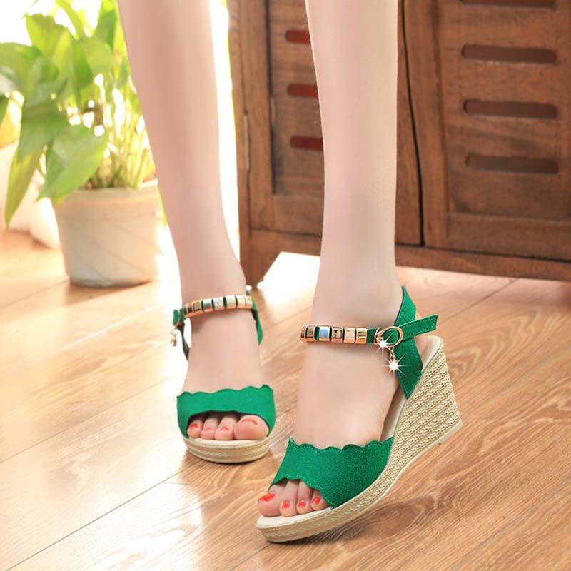 Student Slope-heel Sandals, Women's Thick-soled, Vacation Summer, All-match Muffin Cake, High-heeled Women's Shoes