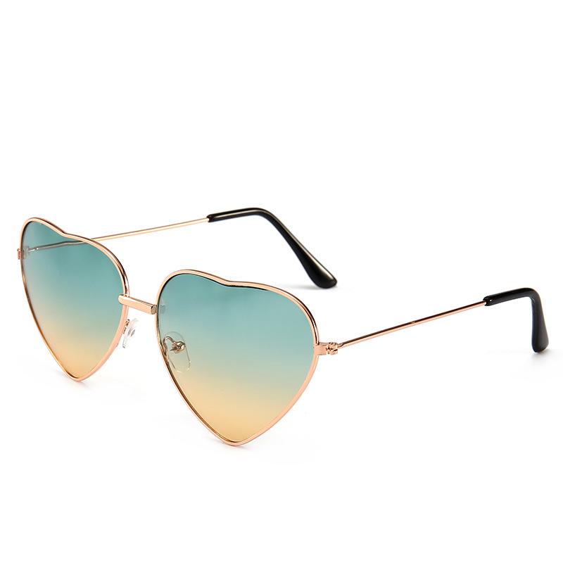 Vintage Heart Shaped Sunglasses Women Brand Designer Red Ladies Metal Gradient Lens Sun Glasses Men