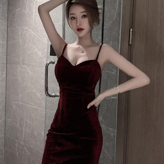 Low-cut Sling Slim Fit Hip Skirt Velvet Sexy Bottoming Short Skirt Sling Slim Fit Dress Hip Skirt Velvet Sexy Slim Fit