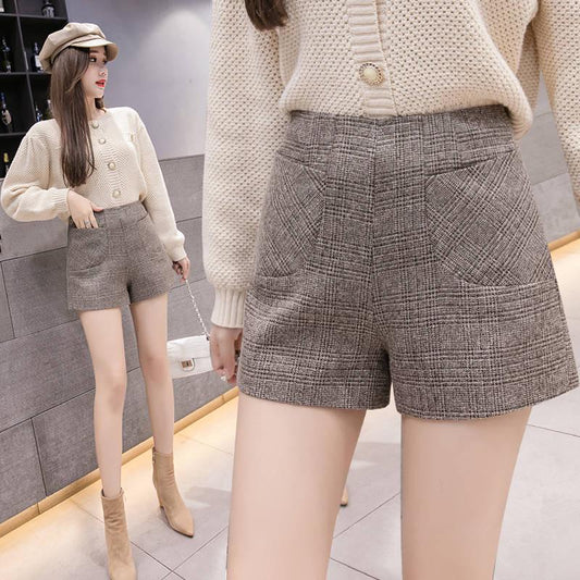Woolen Shorts Women Vintage Wild Plaid Shorts Ladies Elegant High Waist Wide Leg Shorts Casual Short