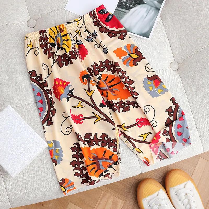 Children's Shorts Boys and Girls Summer Ice Silk Seamless Five-point Pant Beach Pants Large Children's Casual Pants