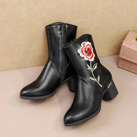 Autumn and Winter Ethnic Embroidered Shoes Plus Velvet Women's Short Boots Thick Heel Warm Women's Cotton Shoes
