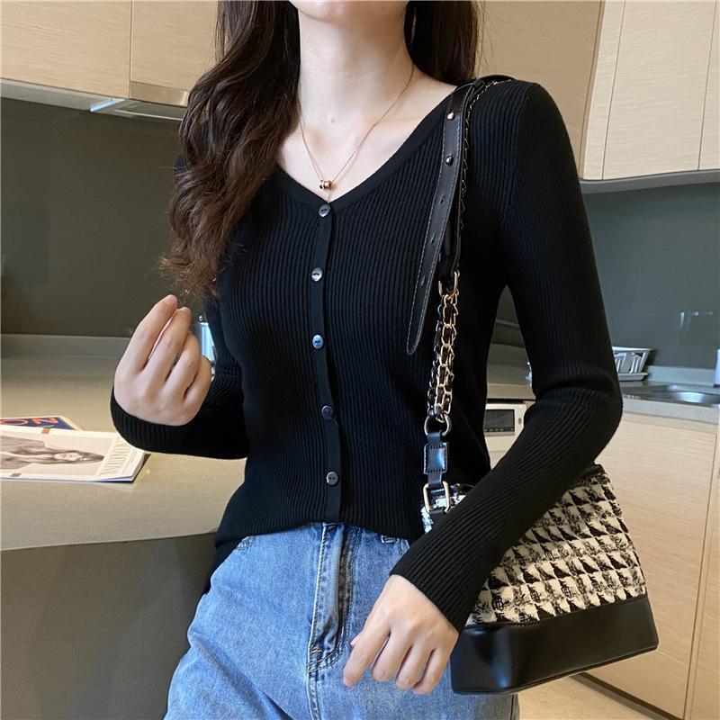 Spring and Autumn Fake Cardigan Sweater Ladies Thin Knit Sweater Slim All-match V-neck Bottom Shirt Long Sleeve Trend