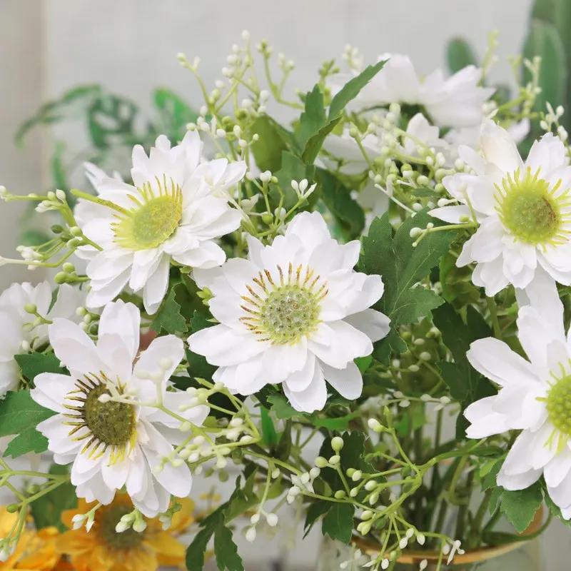 Small Daisy High-end Simulation Flower Living Room Decoration Home Decoration Bouquet Finished Chamomile Dried Bouquet Photo Props