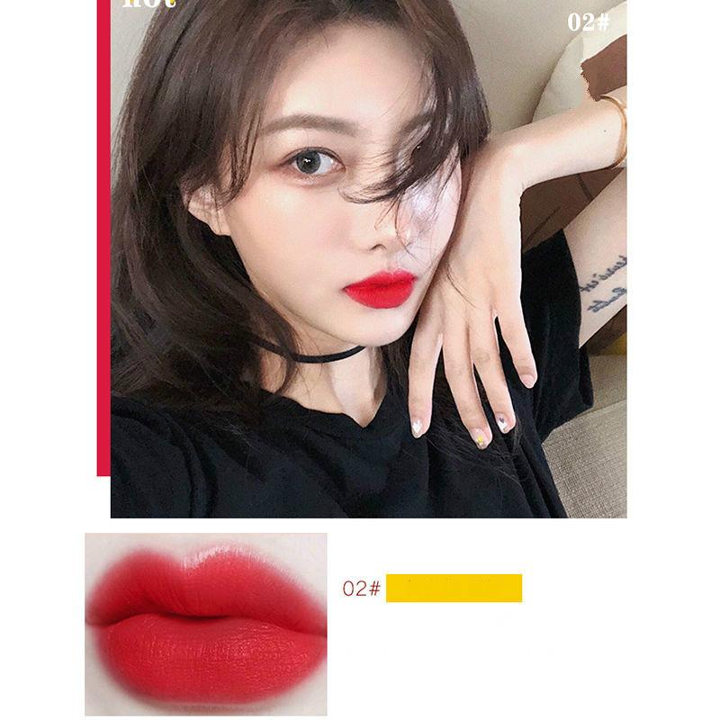 Lipstick does not fade female waterproof non-stick cup lasting white matte matte little pepper