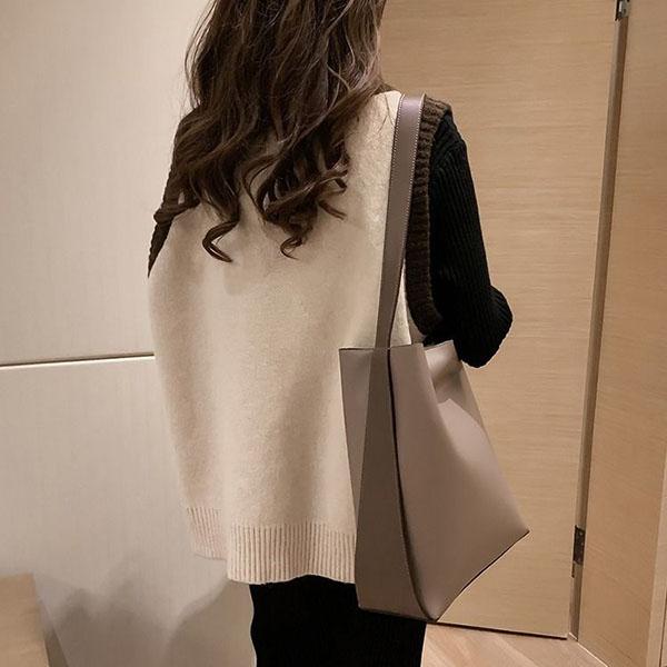 Autumn and Winter Retro Color Matching Vest V-neck Pullover Sleeveless Sweater Loose Casual Top