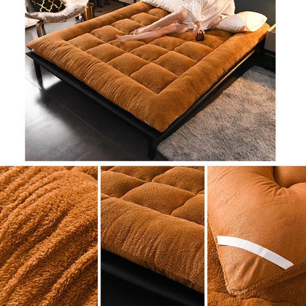 Lamb Velvet Mattress Pad Thickening Plus Velvet Warmth Non-slip Folding Dormitory Mattress Household Sleeping Pad Quilt