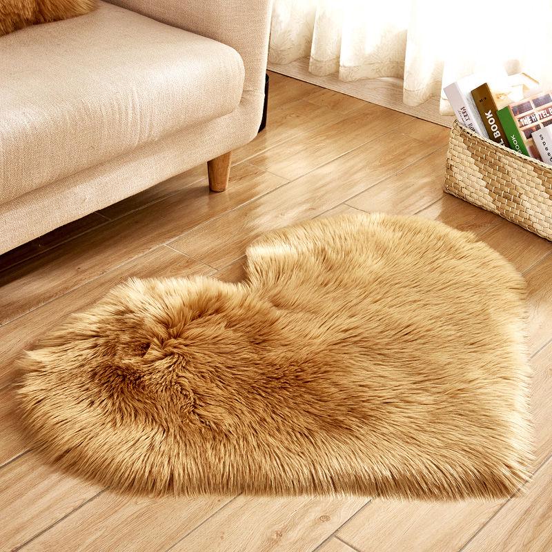 Love Heart Shape Fur Rugs Artificial Wool Sheepskin Baby Room Bedroom Soft Area Mat Long Hairy Rug Blue White Pink Shaggy Carpet