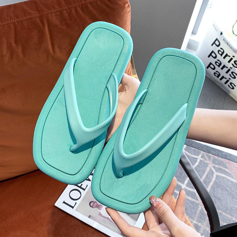 Flat-bottomed Non-slip Sandals and Slippers Women's Summer Outer Wear Flip-flops Simple Style Clip-on Beach Shoes Women