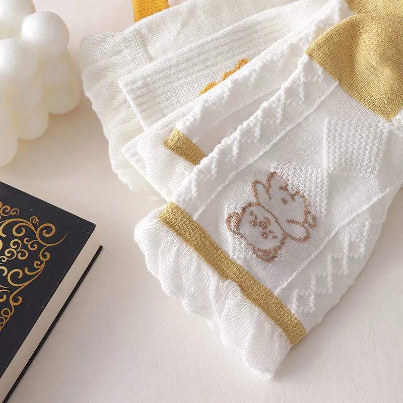 Three Pairs of Women's Socks Fashion Print Cartoon Pattern Socks Winter Thick Warm Pile Pile Socks