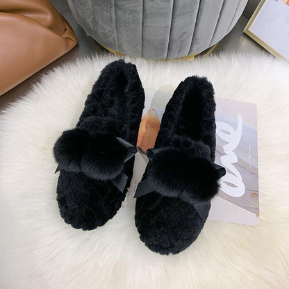 Plush Shoes, Women's Outer Wear, Autumn and Winter Flat-bottomed Lazy One-step Pregnant Women's Shoes Plush Beanie Cotton Shoes Moccasin Shoes