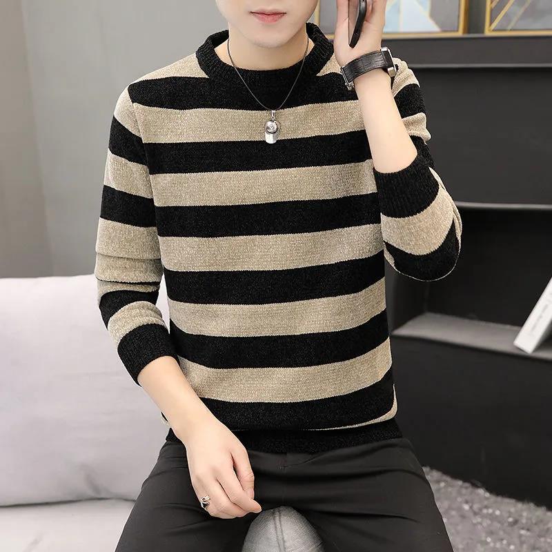 Winter Men's Round Neck Sweater Striped Base Knit Sweater Warm and Comfortable Sweater