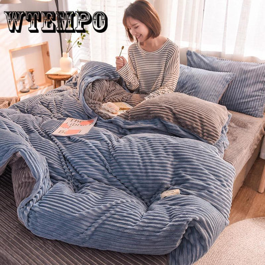 Flange Four-piece Set of Warm Plus Velvet Bed Set Down Shirt Set Comfortable Suit Winter Warm Plush Down Cover