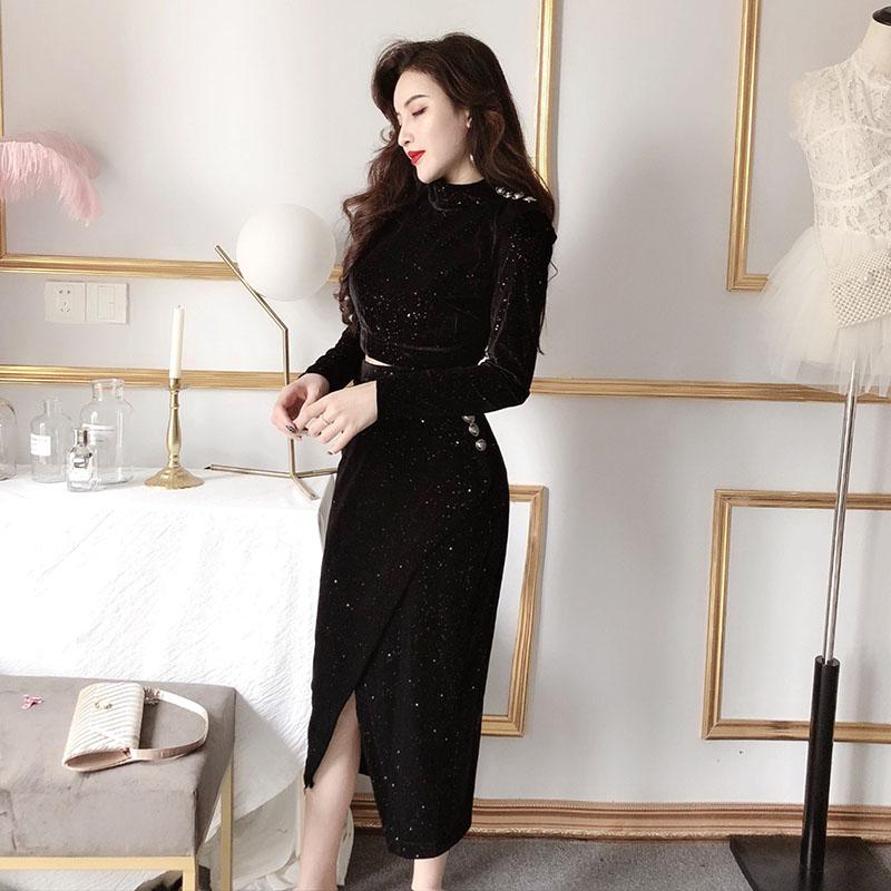 Spring and Autumn Skirt Suit Women's Gold Velvet Crop Top and Mid-length High Waist Bag Hip Skirt Two-piece Set  Ladies Glittering Outfits