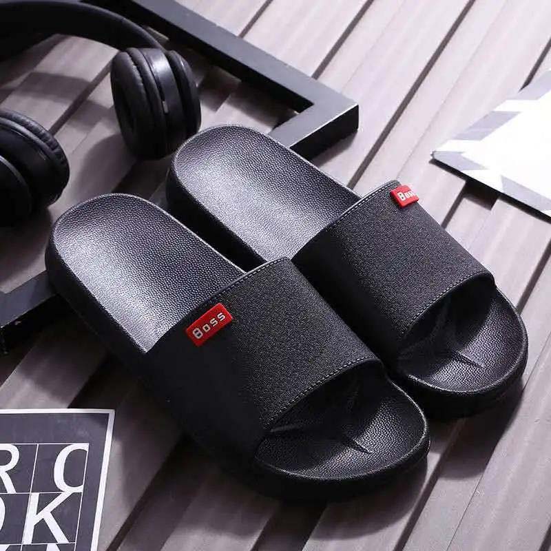 Summer Men's Slippers Indoor and Outdoor Non-slip Wear-resistant Comfortable Soft Bottom Slippers Home Bathroom Men's Slippers