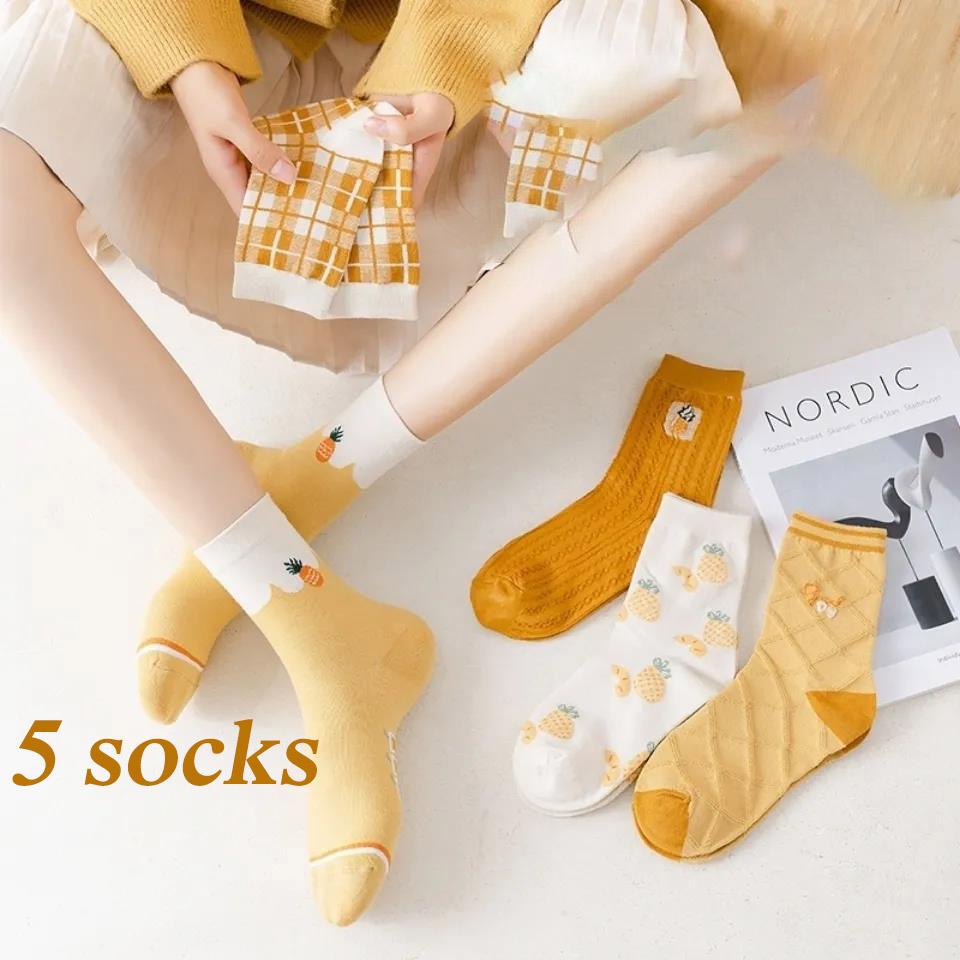 Five Pairs of Women's Socks Fashion Print Cartoon Pattern Socks Winter Thick Warm Pile Pile Socks