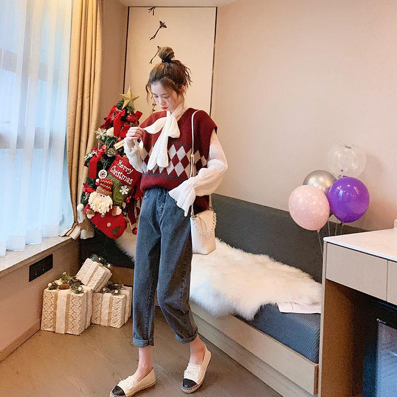 Spring and Autumn V-neck Color Matching Vest Women's Loose Sleeveless Waistcoat Outer Knit Sweater