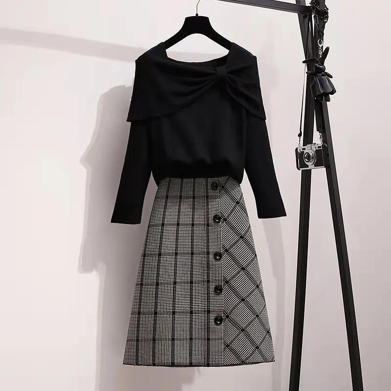 Women's Fall/winter Suit Women's Age-reducing Knit Sweater Sweater and Plaid DressTwo-piece Suit