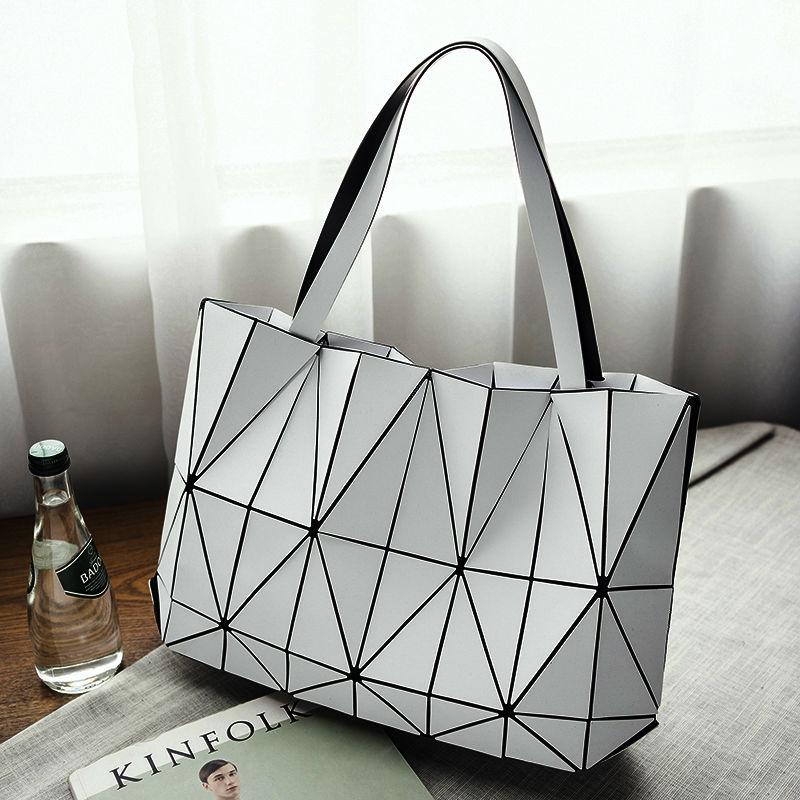 Luxury Geometric Rhombic Female Handbag Fashion Luminous Folding Designer Shoulder Bags for Women