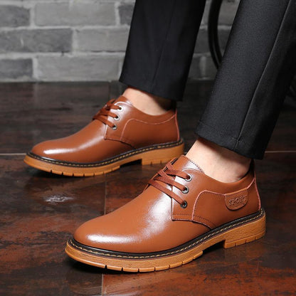 Pointed Toe Mens Leather Shoes Flats  Design Soft Comfortable Breathable Buckles For Decoration
