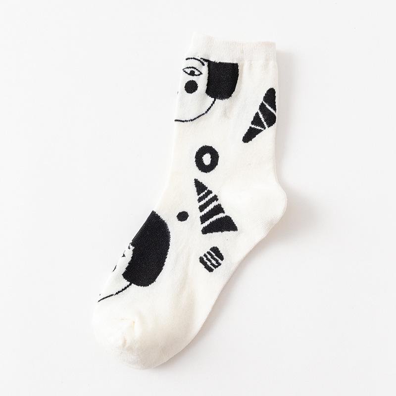 Women Cotton Crew Socks Autumn Winter Fashion New Simple Creative Fun Printing Trend Short Socks