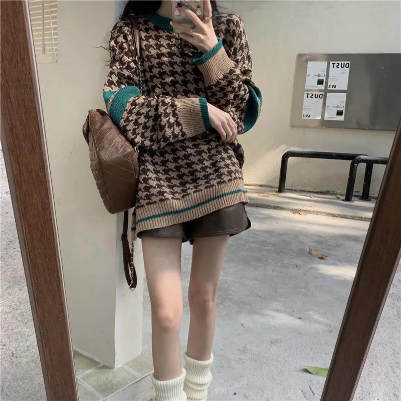 Korean Style Lazy Sweater Women's Autumn and Winter Knitted Trendy Ins Loose Foreign Style Round Neck Retro Houndstooth Top