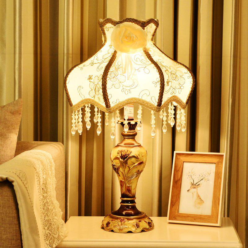 French Rustic Resin Desk Light Fabric Lampshade Princess Room Deco Table Lamps Bedroom Lighting