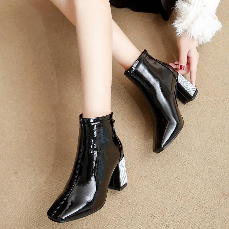 Fashion Women Martin Boots Zip Casual Boots Pointed Toe High Square Heel Warm Women Ankle Boots Size