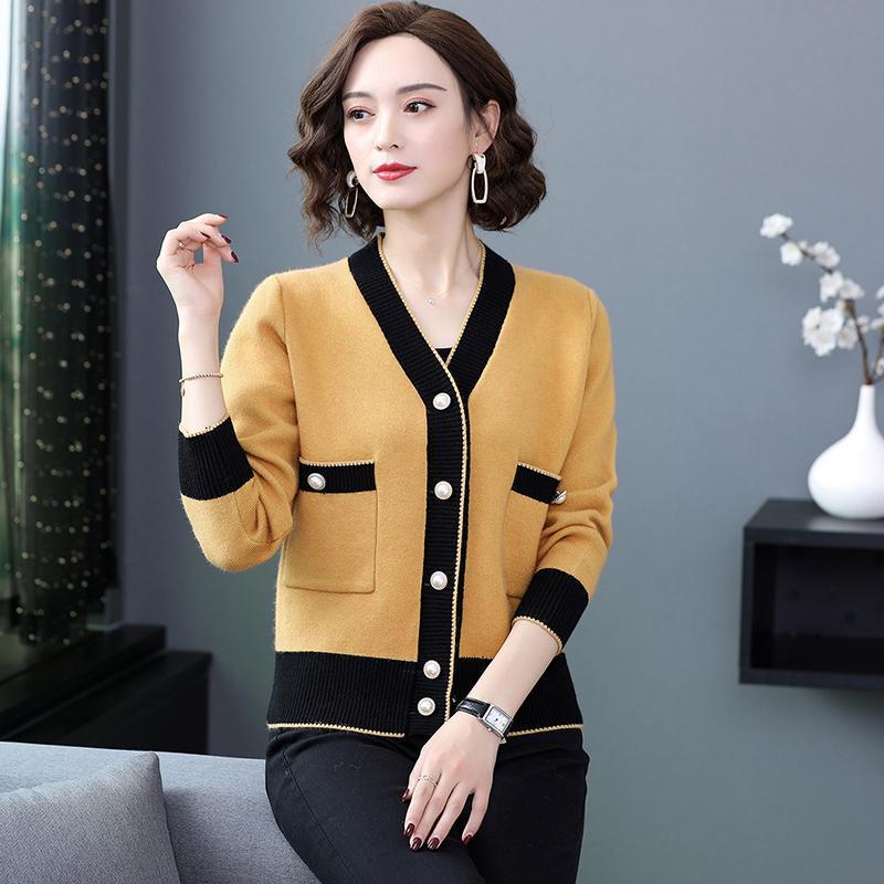 Spring and Autumn Tide Sweater February and August Jacket Women Loose Knit Cardigan Short