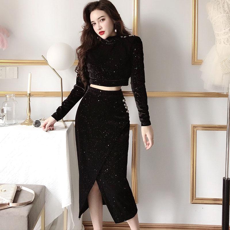 Spring and Autumn Skirt Suit Women's Gold Velvet Crop Top and Mid-length High Waist Bag Hip Skirt Two-piece Set  Ladies Glittering Outfits