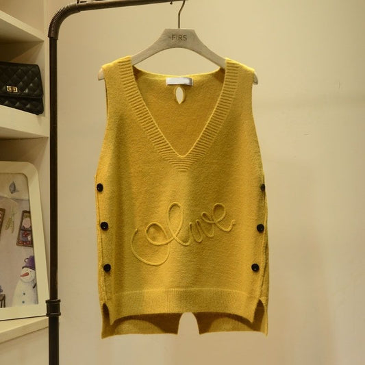 Women Knitted Vests Autumn New Korean Version of Wild V-neck Sweater Vest Women Loose Button Sleeveless Sweater Vest