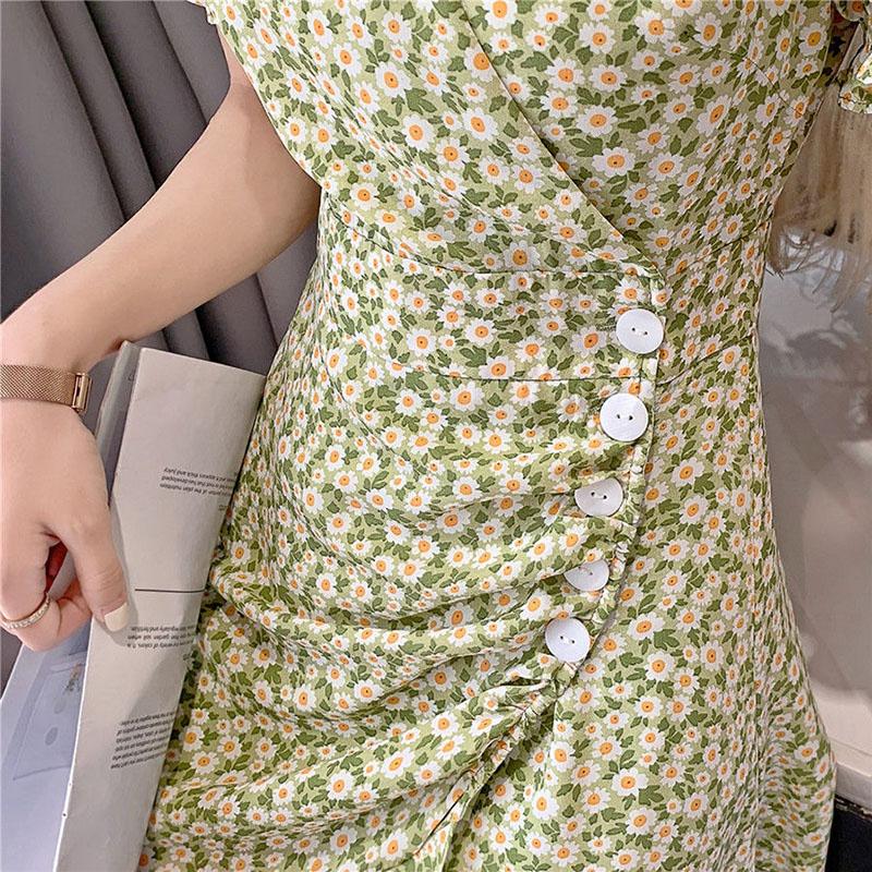 Women's Summer Floral Dress V-neck Slim Puff Sleeve Skirt