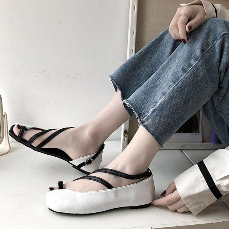 European and American Retro Roman Street Shooting Synchronized Flip-flops Split-toe Shoes Thin Straps Contrast Sandals Flat Shoes Women's Shoes