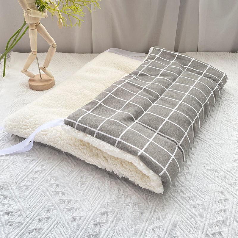 Pet Mat Cat Cotton Pad Warm Thickening Winter Cat Cage Platform Pad Cat Pad Sleeping with Dog Mat Sleep Pad