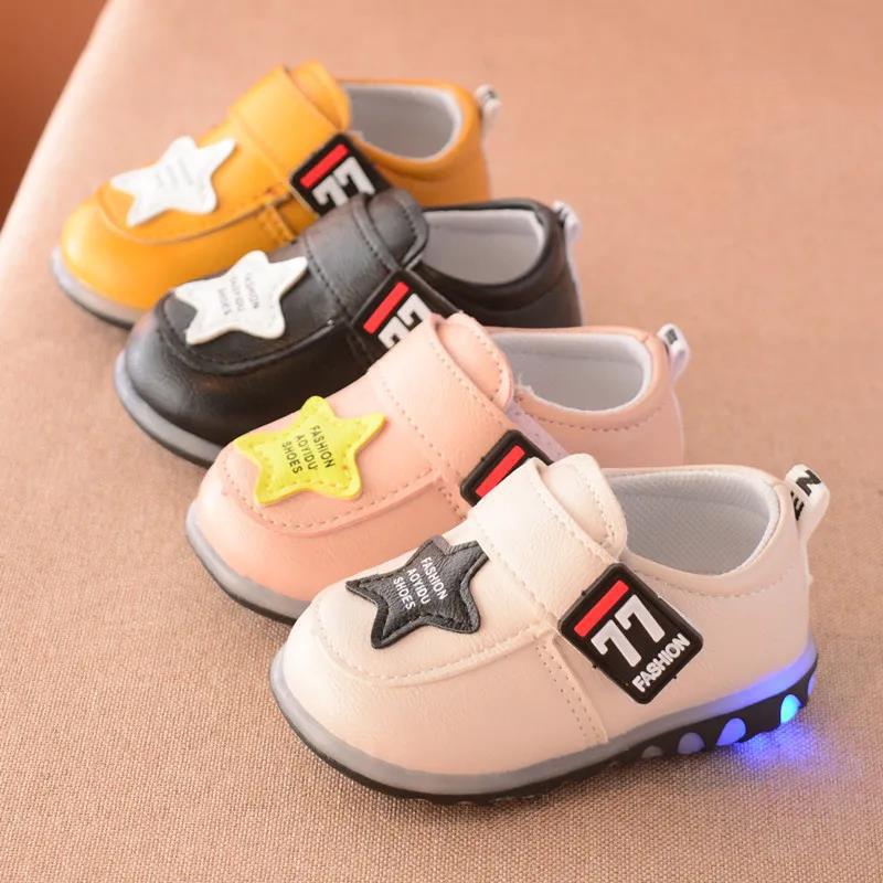 Baby's Little Leather Shoes Soft Soled Baby Walking Cartoon Shoes Children's Non Slip Lighting Flat Shoes