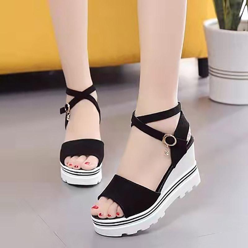 Summer Muffin Fish Head Women Sandals with Platform Sandals Wild Simple Shoes Shook with Students In