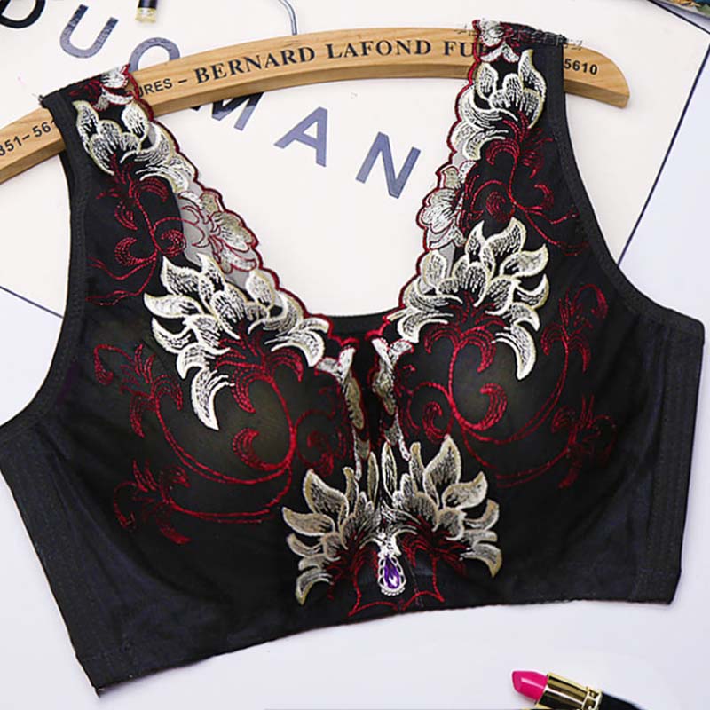 Women's Increase The Cup Thin Section To Collect The Auxiliary Breasts, Gather The Adjustment Type, Shape The Breathable Fashion Tube Top Vest