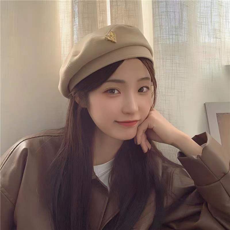 Ladies Beret Hat Vintage Woolen Retro Metal Heart Painter Hat Solid Sweet Cute All-match Beret Cap High Quality Beanies Cap
