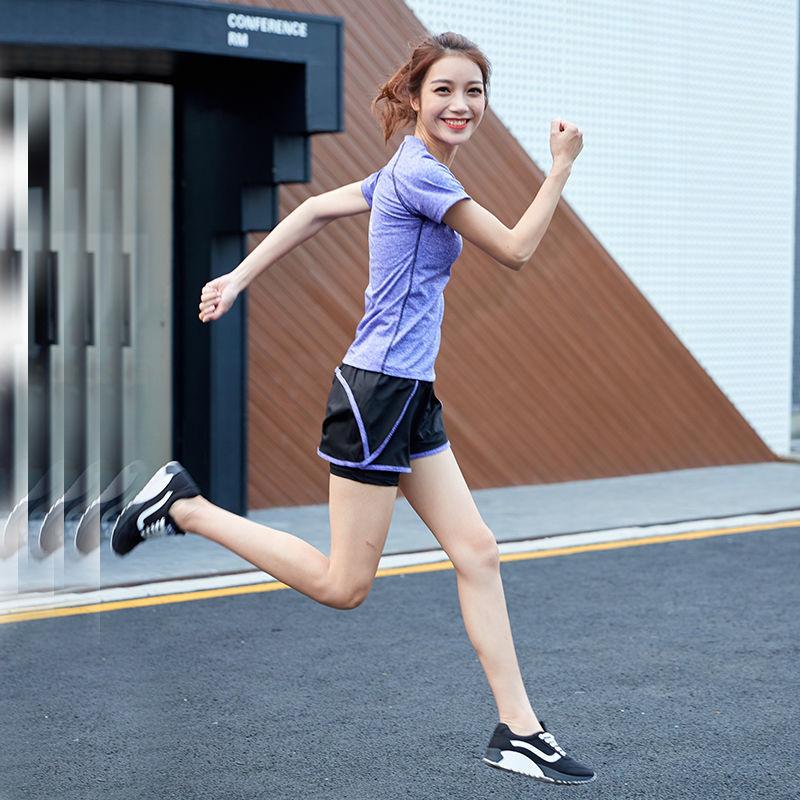 Yoga Clothing Short-sleeved Single Top Women's Running Sports Fitness Clothing Beginners Fabric Soft Sweat-absorbent Clothing Sexy