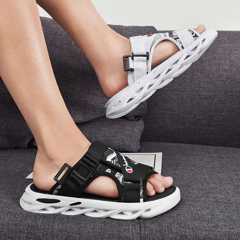 Sandals Men's Summer Men's Beach Shoes Breathable Non-slip Wear-resistant Soft Bottom Men's Dual-use Sandals and Slippers